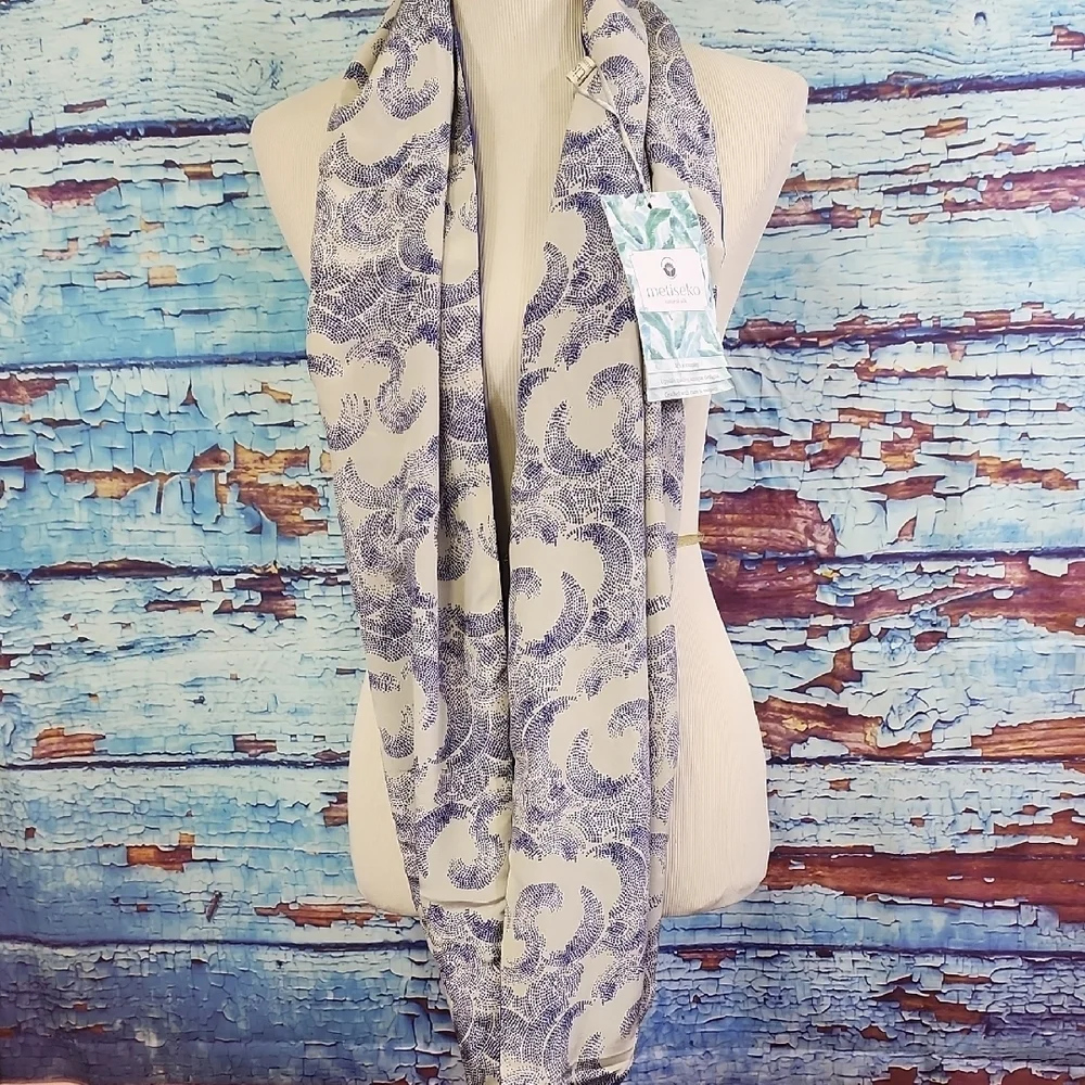 Blue and Cream METISEKO Silk Elegant Scarf